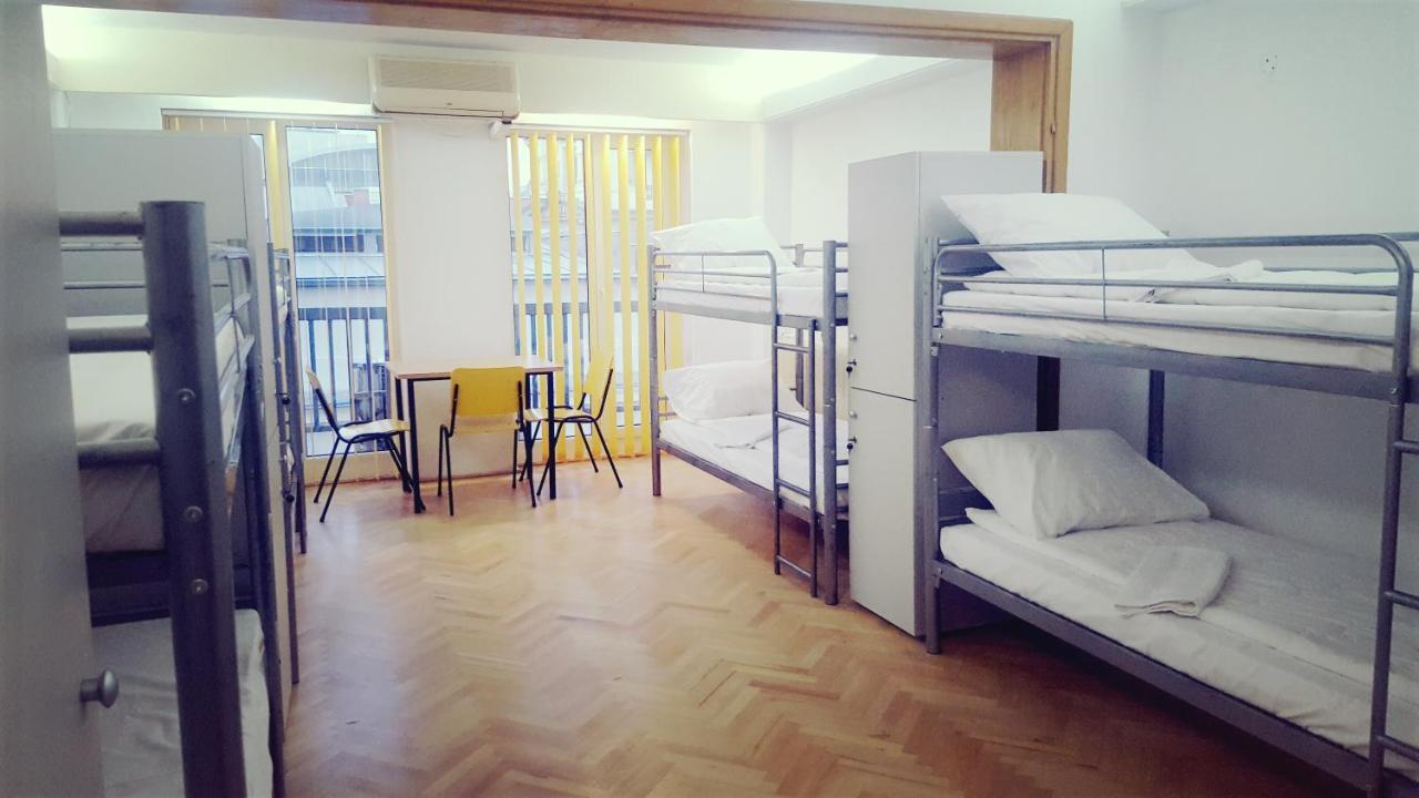 Sleep Inn Hostel Bukareszt Zewnętrze zdjęcie