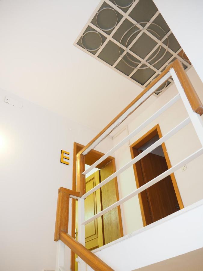 Sleep Inn Hostel Bukareszt Zewnętrze zdjęcie